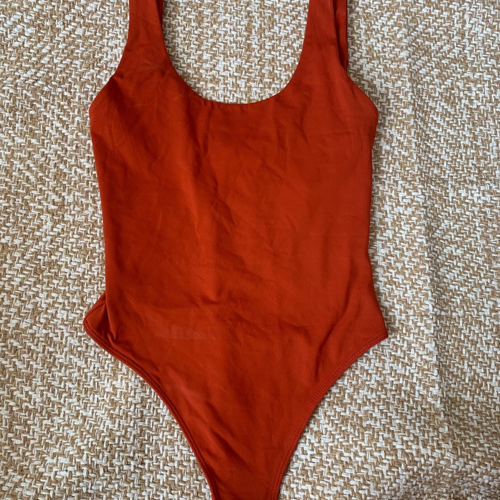 Aritzia Bodysuit Muted Red (Babaton)